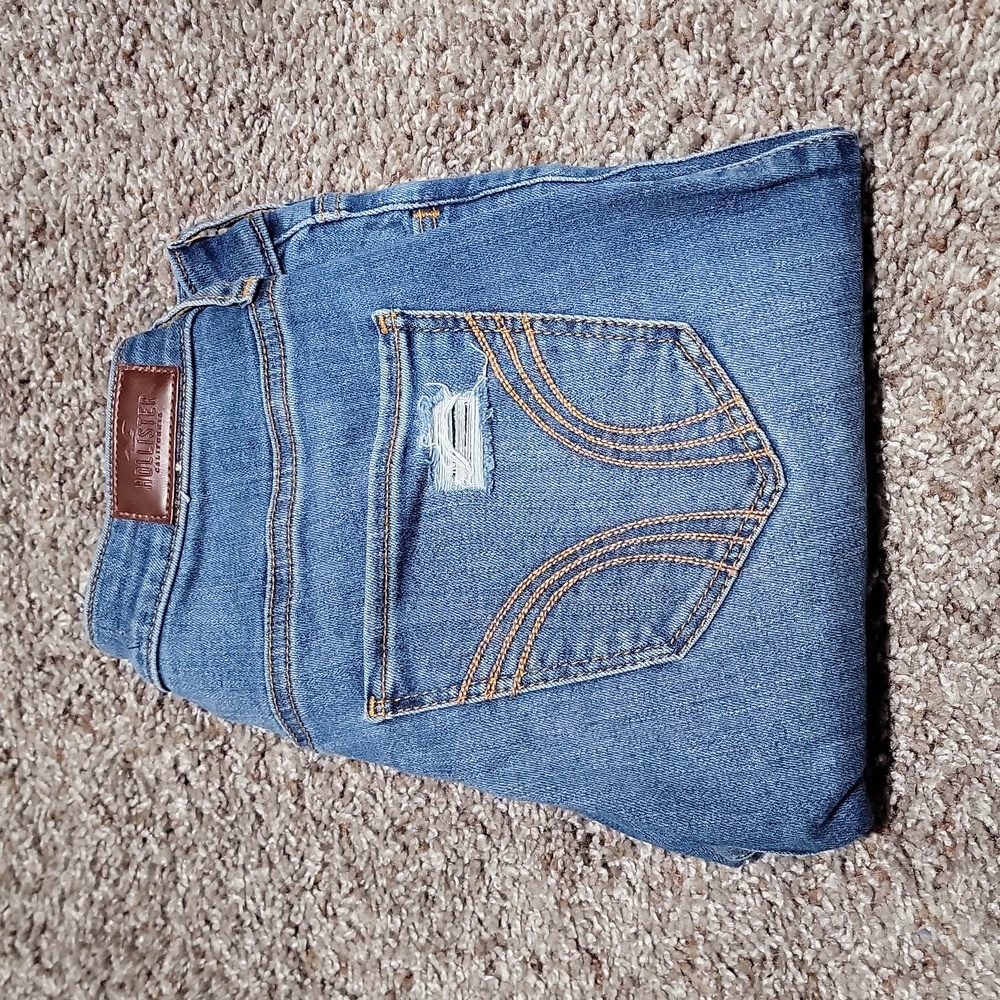 Like New Hollister Super Skinny Jeans